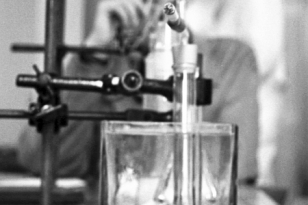 Chemiestunde 1968 - Foto: Manfred Rakoschek